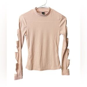 NWOT SHEIN pink long sleeve ribbed top with cut out  on long sleeves.